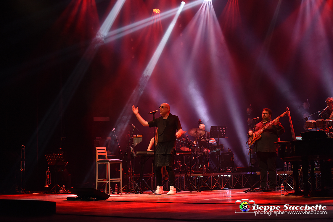 VBS_9206 - Concerto Mario Biondi - Romantic Tour 2022.jpg